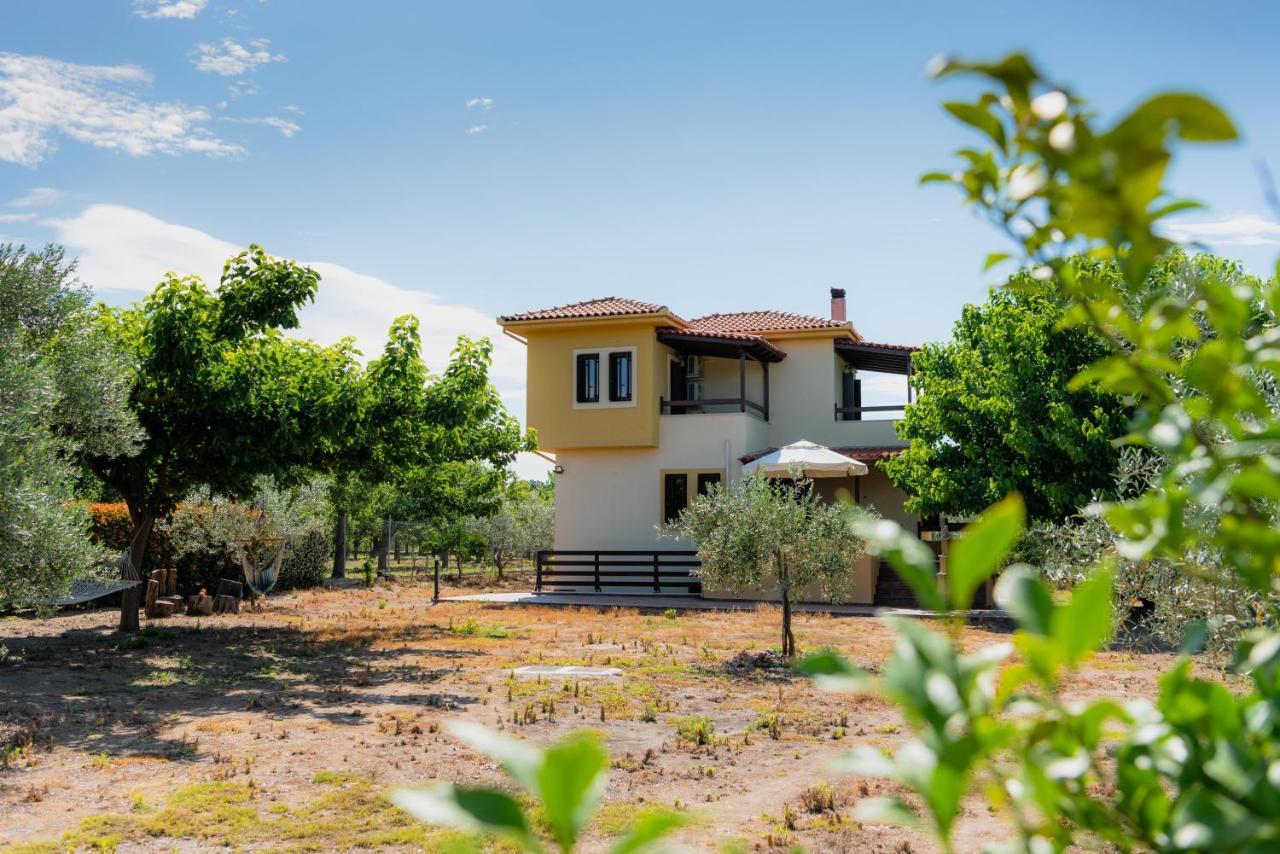 Vila Karavos Grove Káto Lekhónia Exteriér fotografie